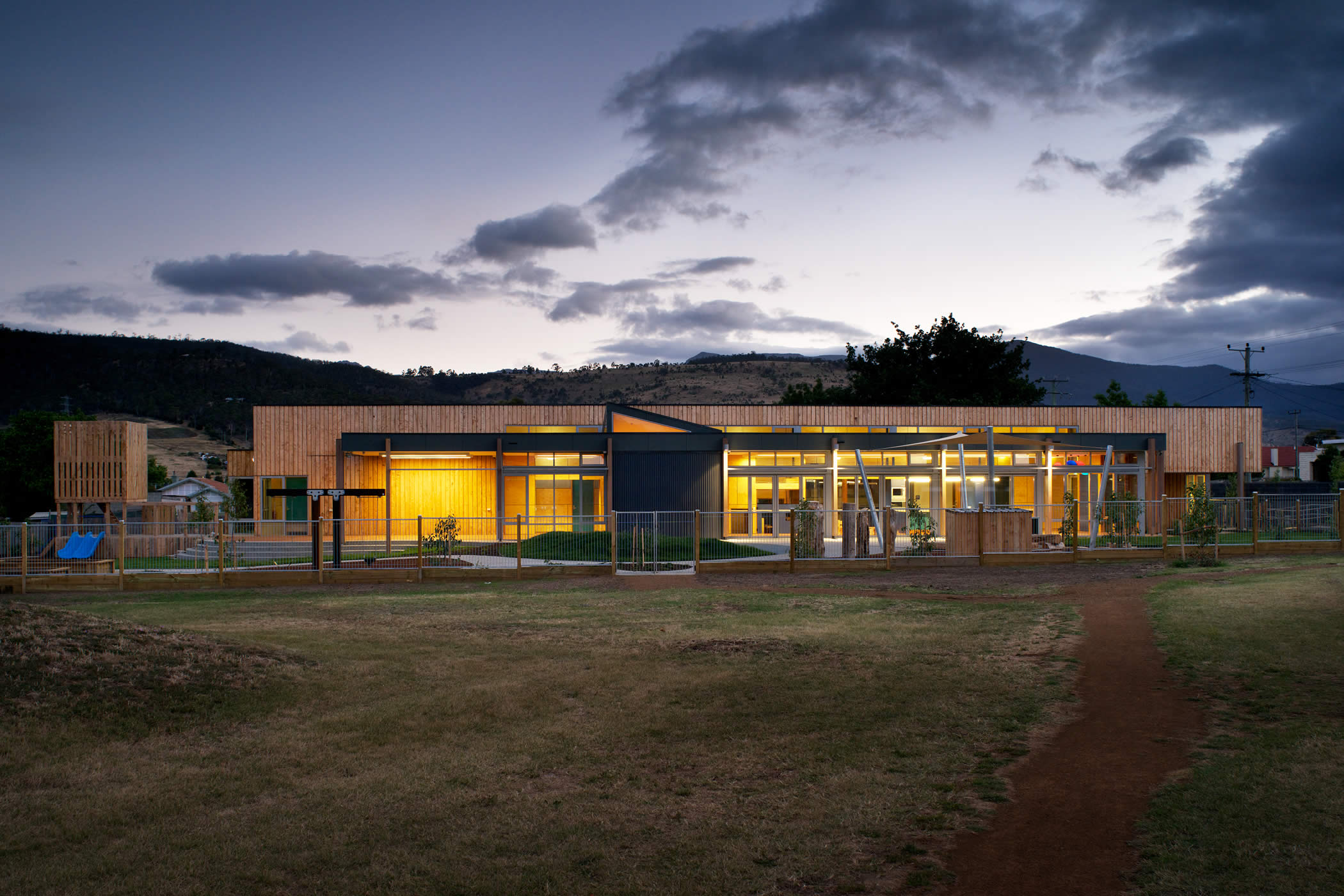 Ptunarra Child and Family Centre (CFC), New Norfolk, Tasmania: The northern solar wall pumps fresh air heated by solar radiation into the building which combines with in-floor hydronic heating for cost effective space heating. Photo by Ray Joyce.